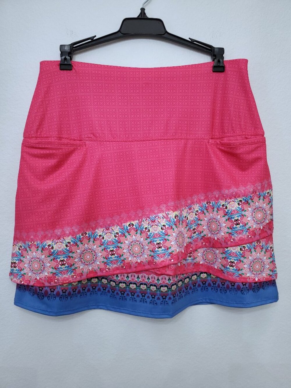 Lucky In Love Tier Women's Pickleball Tennis Long Athletic Skirt Size Medium